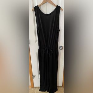 Aritzia Wilfred Free Black Jumpsuit ⭕️3/$15⭕️